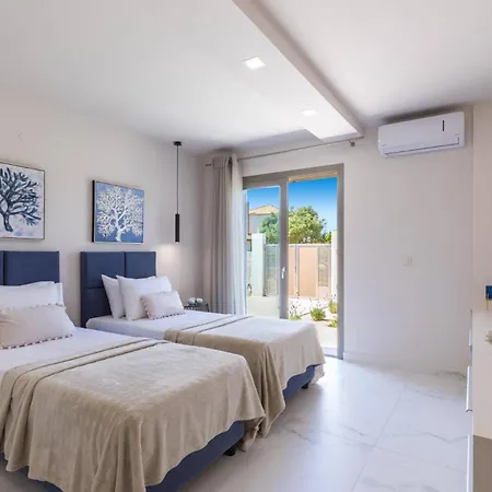 Villa Anemona By *